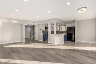 Photo #4: 6622501 Listing