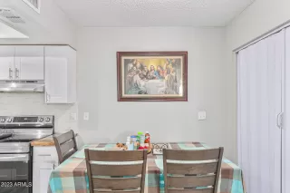 Photo #6: 6622561 Listing