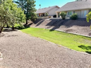 Photo #5: 6622731 Listing