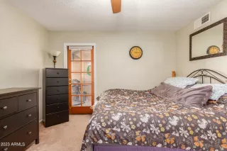 Photo #5: 6623196 Listing