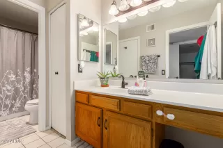 Photo #6: 6623196 Listing