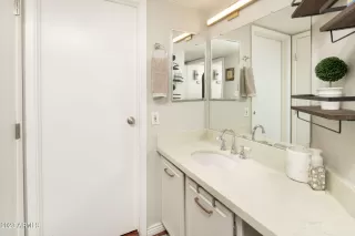 Photo #6: 6623304 Listing