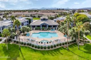 Photo #2: 6623642 Listing