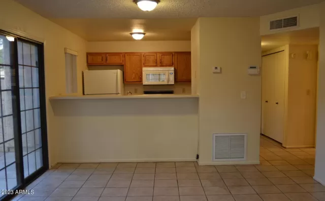 MLS: 6624347 Condo For Sale