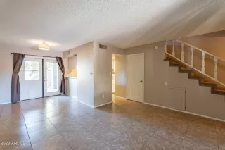 Photo #4: 6624401 Listing