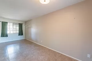 Photo #6: 6624401 Listing