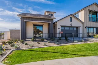 More Details about MLS # 6624528 : 2727 E LONGHORN DRIVE