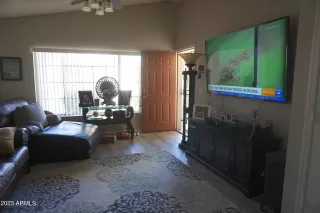 Photo #4: 6624697 Listing