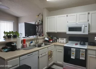 Photo #6: 6624697 Listing