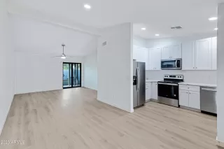 Photo #2: 6624871 Listing