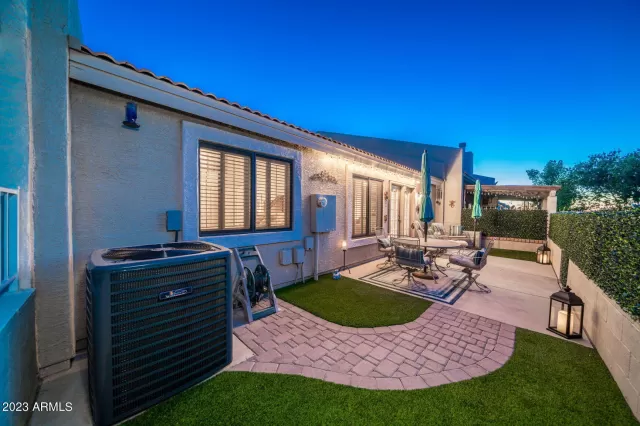 MLS: 6625497 Condo For Sale