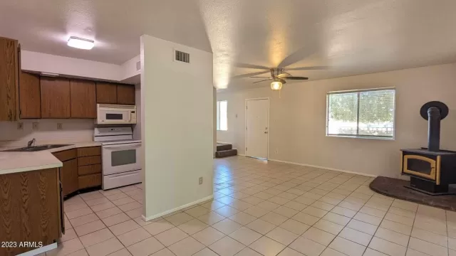 MLS: 6625546 Condo For Sale