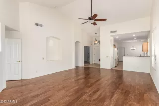 Photo #3: 6625607 Listing