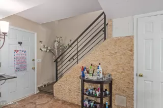 Photo #4: 6625742 Listing