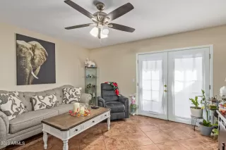 Photo #5: 6625742 Listing