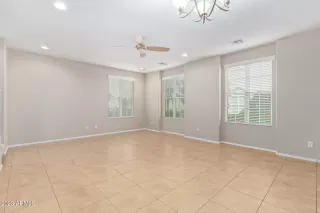 Photo #3: 6625803 Listing