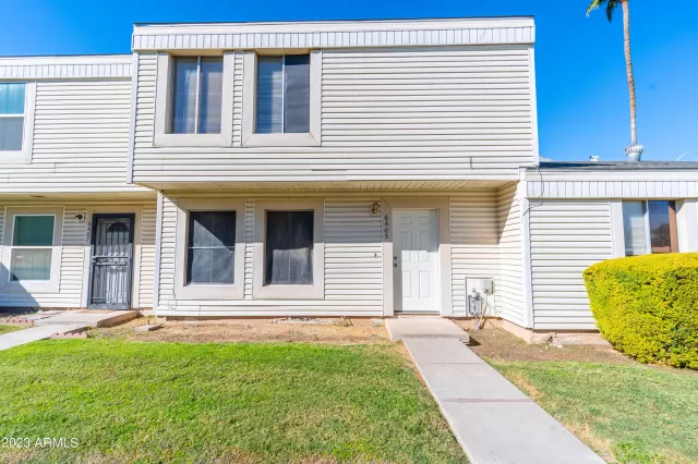 MLS: 6626417 Condo For Sale