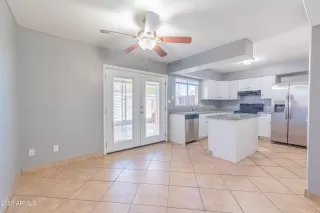 Photo #5: 6626417 Listing