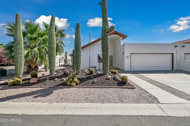 MLS: 6626456 Condo For Sale