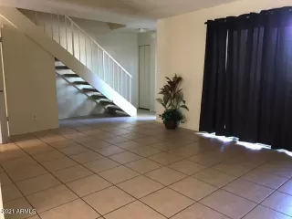 Photo #4: 6626628 Listing