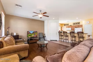 Photo #5: 6626772 Listing 