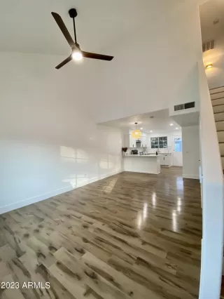 Photo #5: 6626899 Listing 