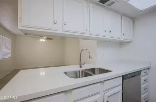 Photo #6: 6626984 Listing