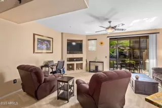 Photo #3: 6627193 Listing