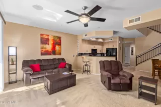 Photo #6: 6627193 Listing