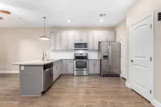 Photo #5: 6627465 Listing