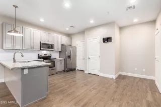 Photo #6: 6627465 Listing