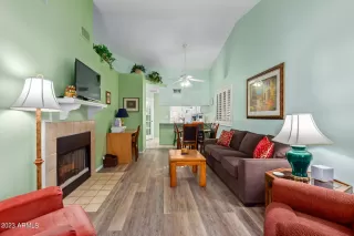 Photo #3: 6627678 Listing 