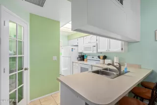 Photo #6: 6627678 Listing 