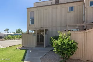 Photo #1: 6628368 Listing