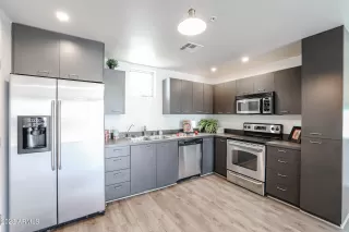 Photo #4: 6628532 Listing 