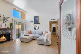 Photo #3: 6628546 Listing