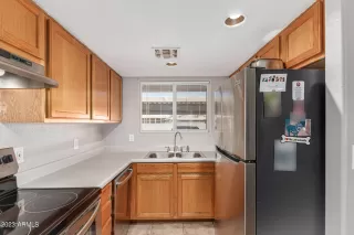 Photo #6: 6628581 Listing
