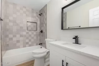 Photo #5: 6628794 Listing 