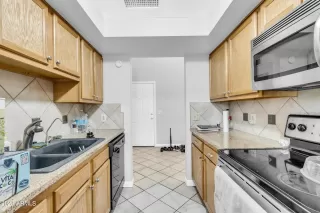 Photo #4: 6629083 Listing 