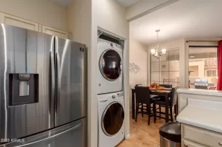 Photo #6: 6629236 Listing 