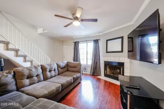 Photo #2: 6629545 Listing