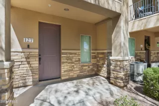 Photo #1: 6630112 Listing 