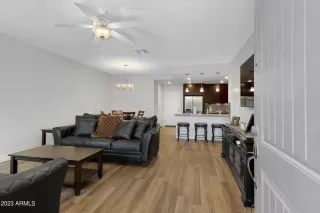 Photo #3: 6630112 Listing 