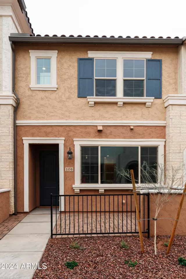 MLS: 6630378 Condo For Sale