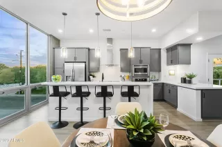 Photo #6: 6630381 Listing 