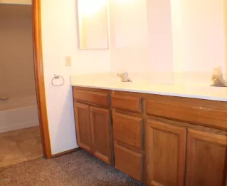 Photo #4: 6630438 Listing