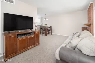 Photo #1: 6630618 Listing 