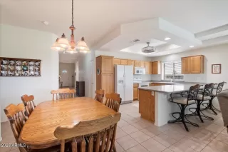 Photo #5: 6630622 Listing 