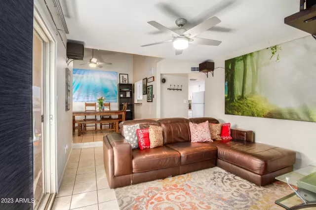 MLS: 6630637 Condo For Sale