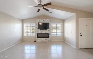 Photo #3: 6630690 Listing